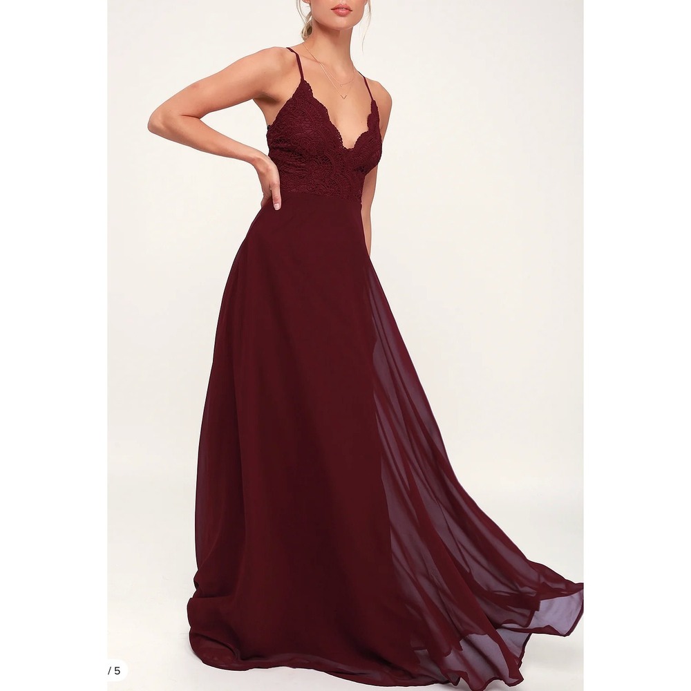 NEW Lulus Madalyn Burgundy Lace Maxi Dress Cross Back Bridesmaid Formal Size XS‎